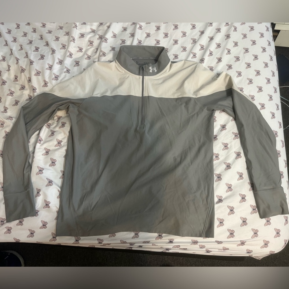 Under Amour performance quarter zip men’s XL